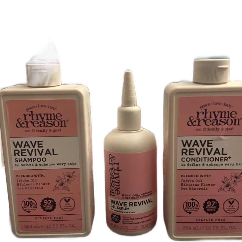 Rhyme & Reason Wave Revival Hair Care Set